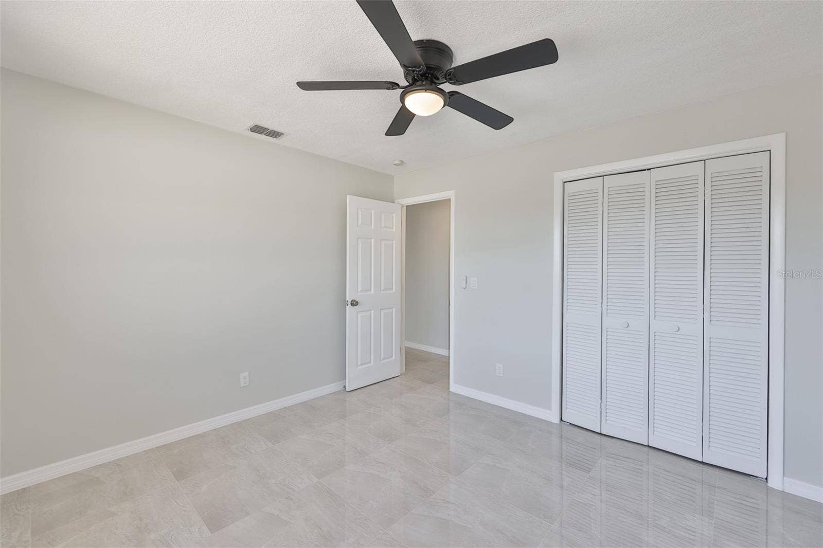 6523 KING PALM WAY, Apollo Beach, FL 33572 6523 KING PALM WAY, Apollo Beach, FL 33572