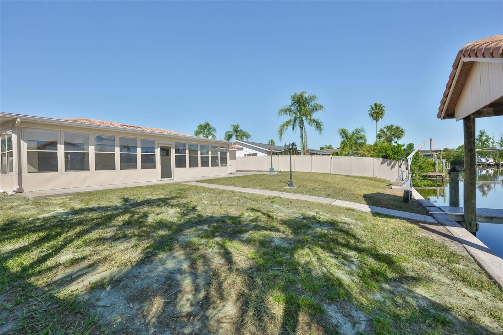 6523 KING PALM WAY, Apollo Beach, FL 33572 6523 KING PALM WAY, Apollo Beach, FL 33572