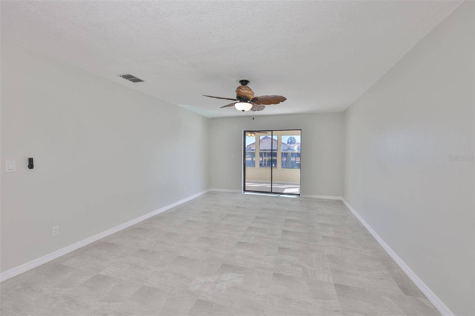 6523 KING PALM WAY, Apollo Beach, FL 33572 6523 KING PALM WAY, Apollo Beach, FL 33572