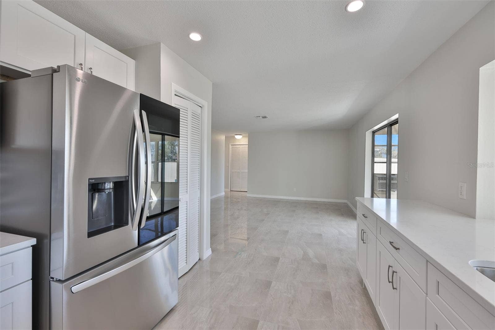 6523 KING PALM WAY, Apollo Beach, FL 33572 6523 KING PALM WAY, Apollo Beach, FL 33572