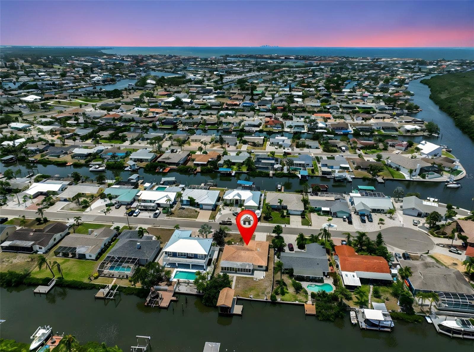 6523 KING PALM WAY, Apollo Beach, FL 33572 6523 KING PALM WAY, Apollo Beach, FL 33572