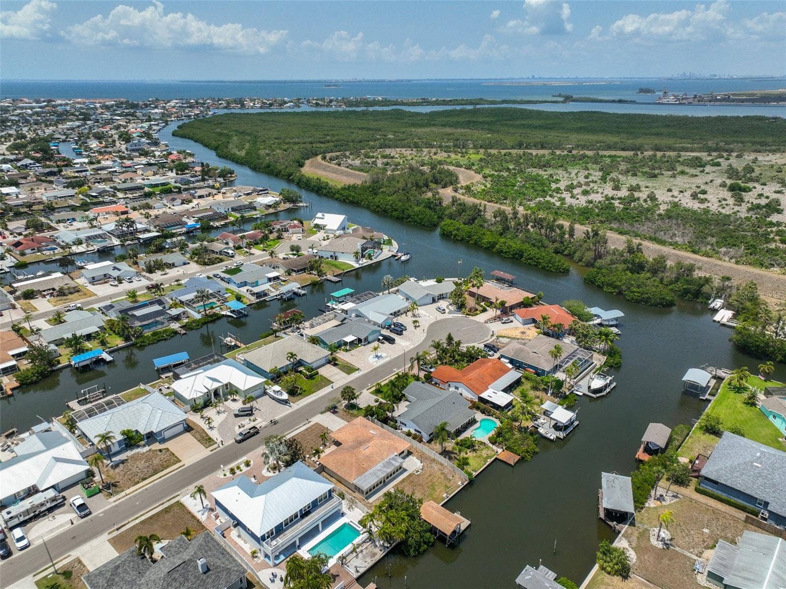 6523 KING PALM WAY, Apollo Beach, FL 33572 6523 KING PALM WAY, Apollo Beach, FL 33572