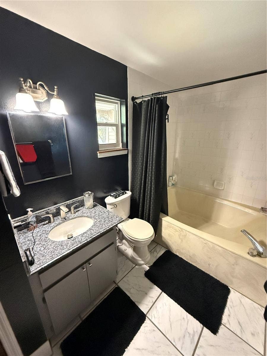 604 S BAYVIEW BOULEVARD, Oldsmar, FL 34677 2nd floor primary bathroom