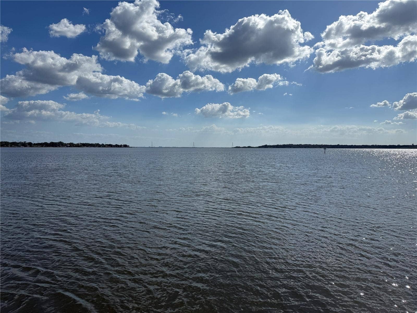 604 S BAYVIEW BOULEVARD, Oldsmar, FL 34677 604 S BAYVIEW BOULEVARD, Oldsmar, FL 34677
