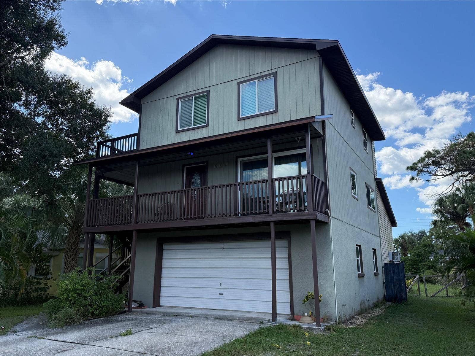 604 S BAYVIEW BOULEVARD, Oldsmar, FL 34677 604 S BAYVIEW BOULEVARD, Oldsmar, FL 34677