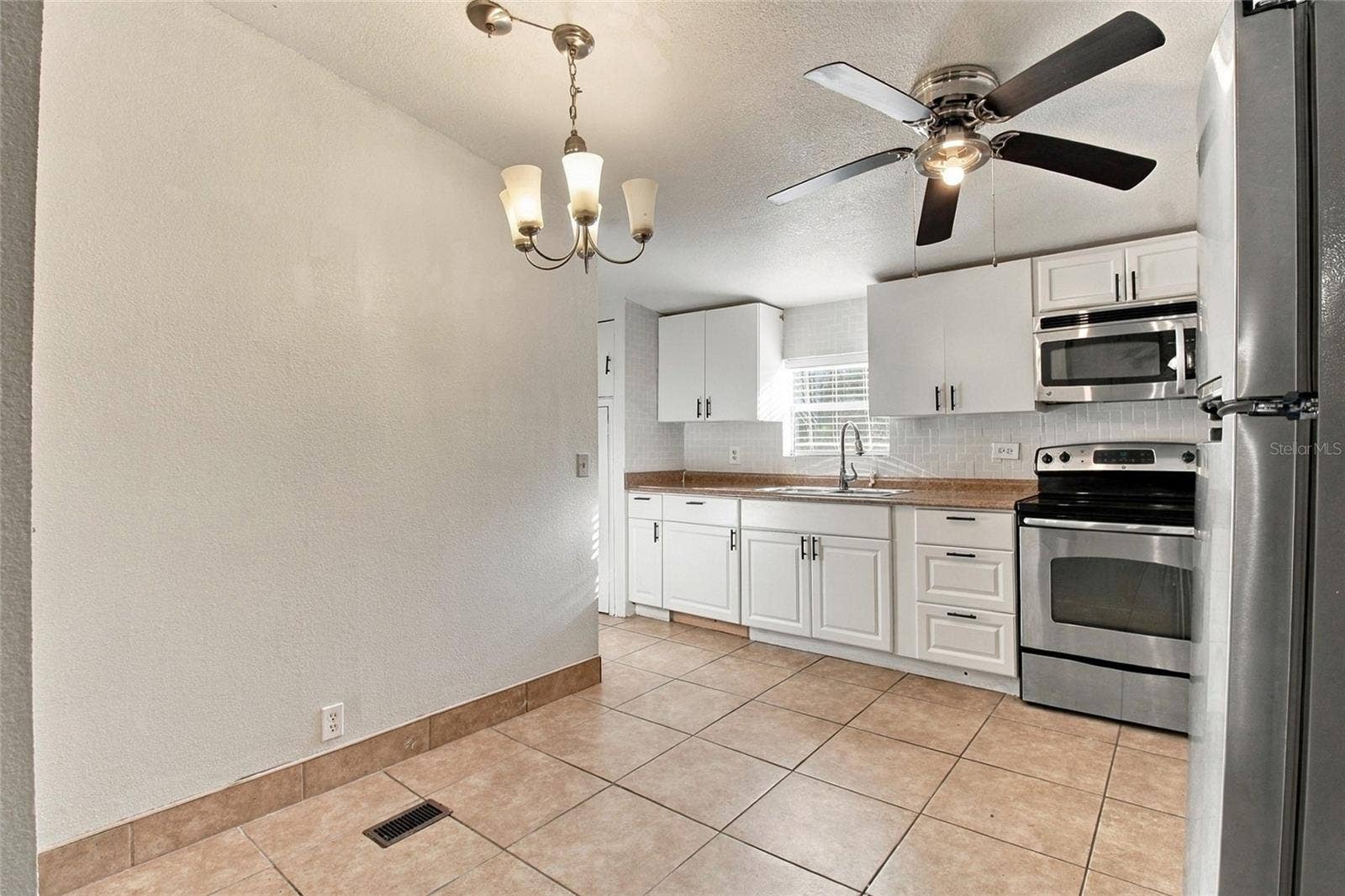 1141 SADDLEWOOD BOULEVARD, Lakeland, FL 33809