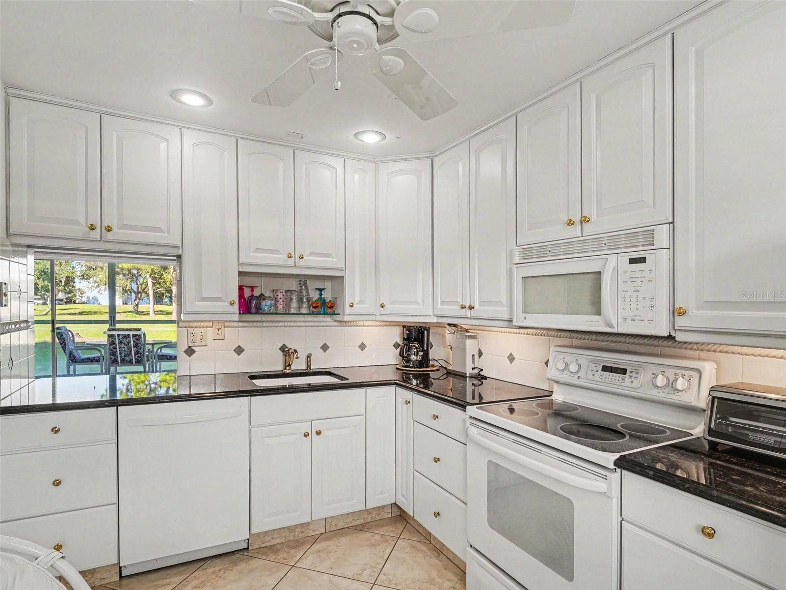 4240 IRONWOOD CIRCLE, #104A, Bradenton, FL 34209 4240 IRONWOOD CIRCLE, #104A, Bradenton, FL 34209