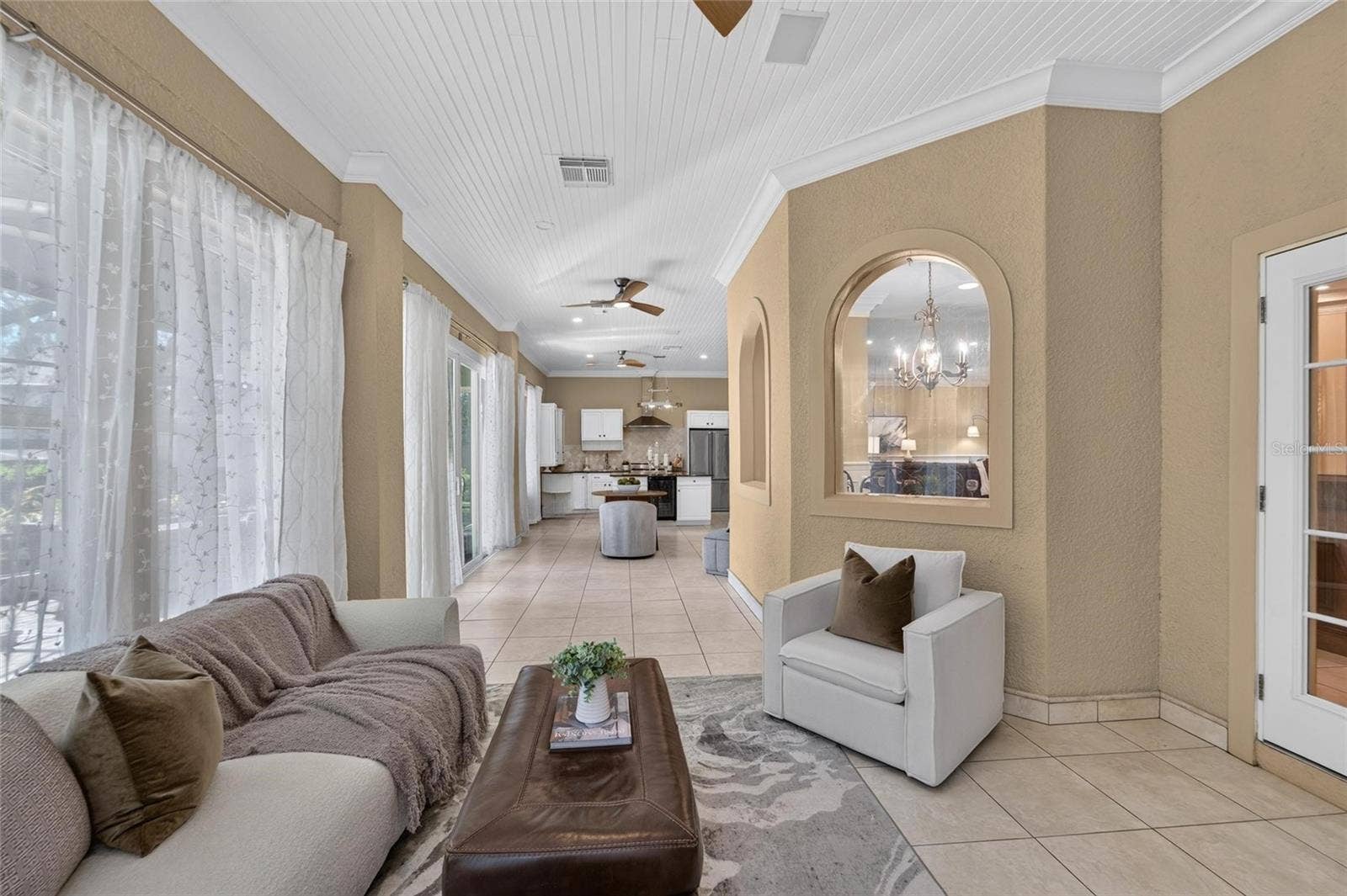 1009 EMERALD CREEK DRIVE, Valrico, FL 33596 Lanai