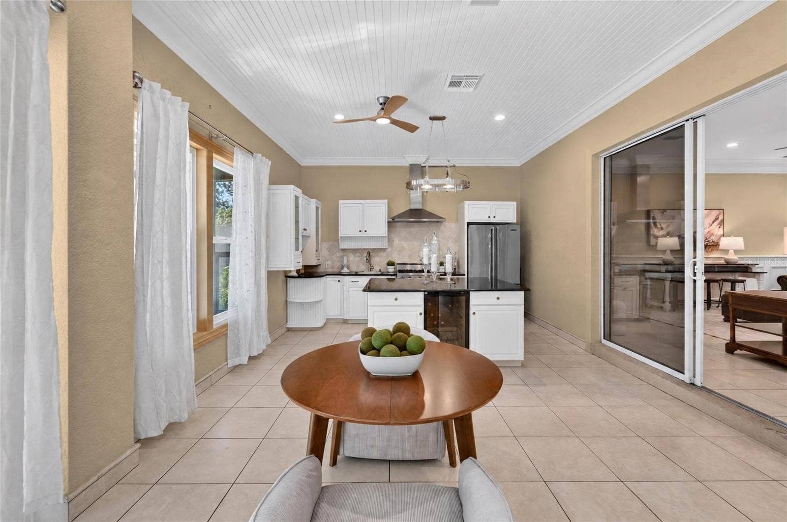 1009 EMERALD CREEK DRIVE, Valrico, FL 33596 Lanai
