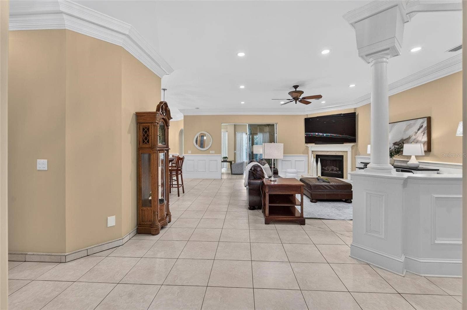 1009 EMERALD CREEK DRIVE, Valrico, FL 33596 1009 EMERALD CREEK DRIVE, Valrico, FL 33596