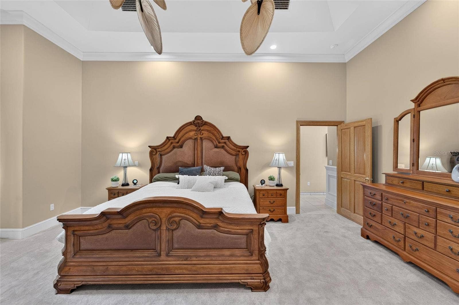 1009 EMERALD CREEK DRIVE, Valrico, FL 33596 Primary bedroom