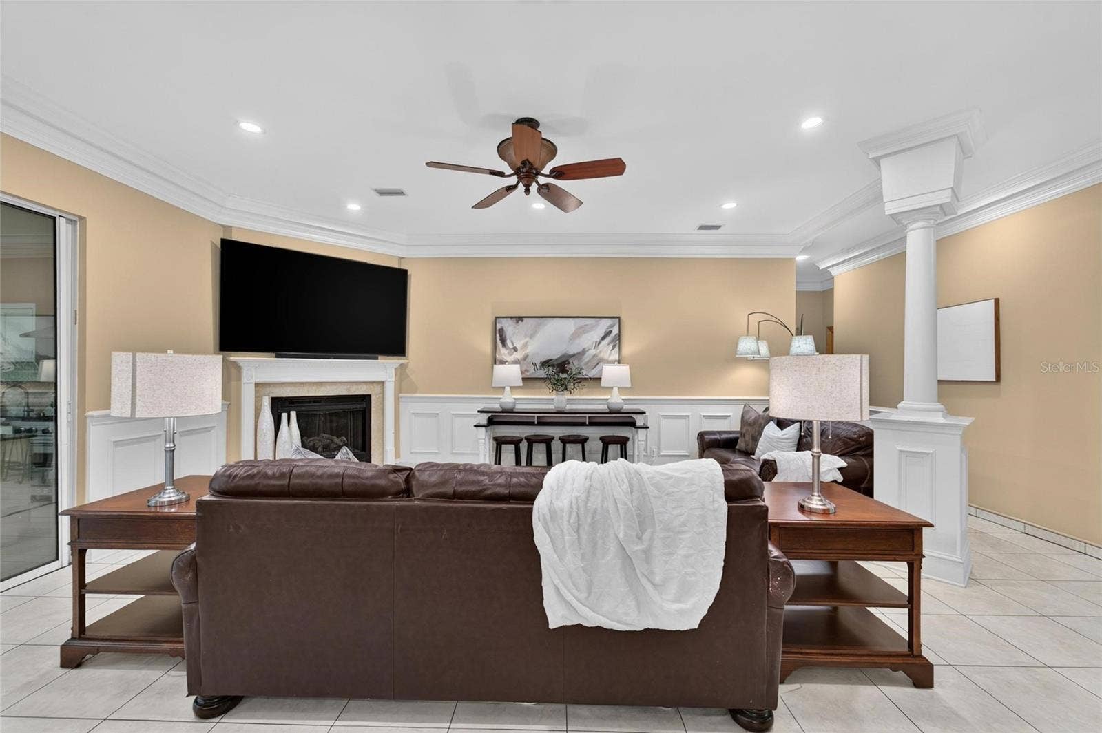 1009 EMERALD CREEK DRIVE, Valrico, FL 33596 1009 EMERALD CREEK DRIVE, Valrico, FL 33596