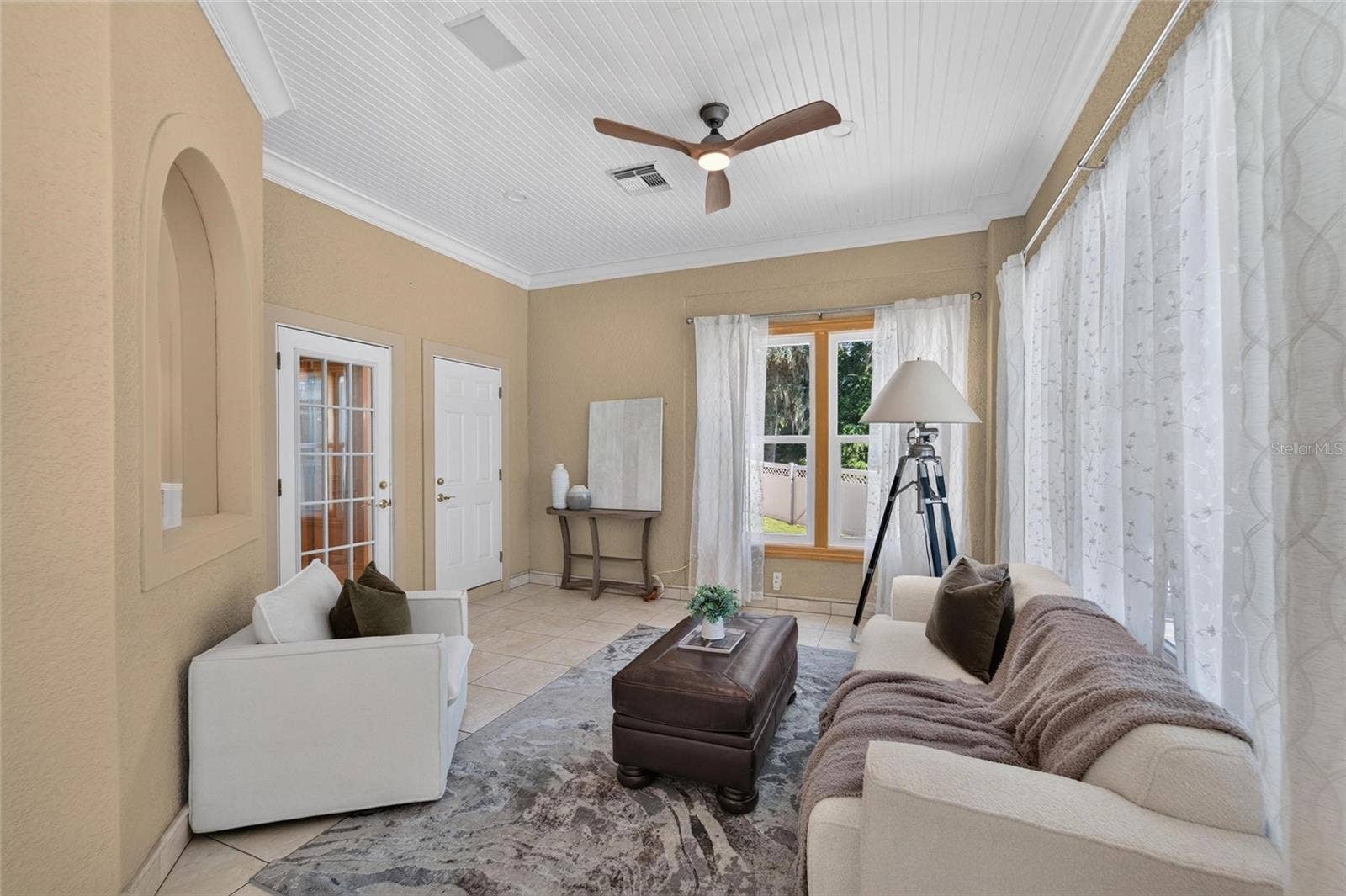 1009 EMERALD CREEK DRIVE, Valrico, FL 33596 Lanai