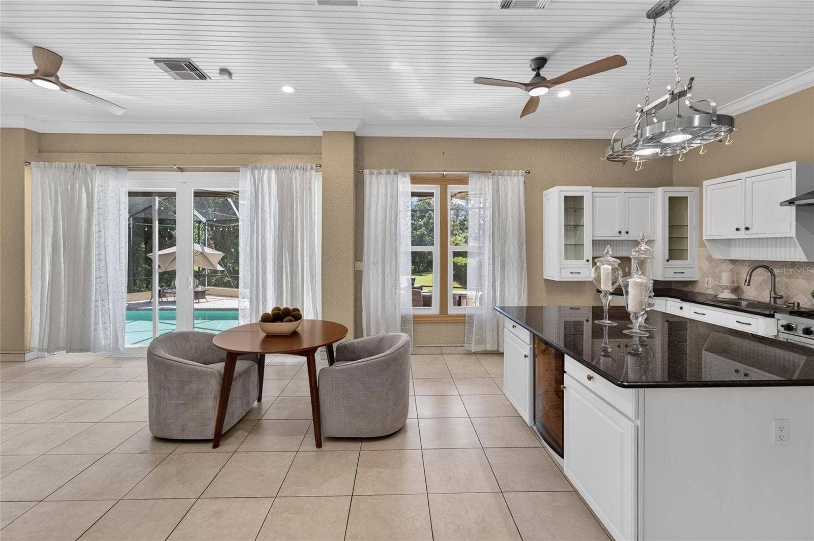 1009 EMERALD CREEK DRIVE, Valrico, FL 33596 Lanai