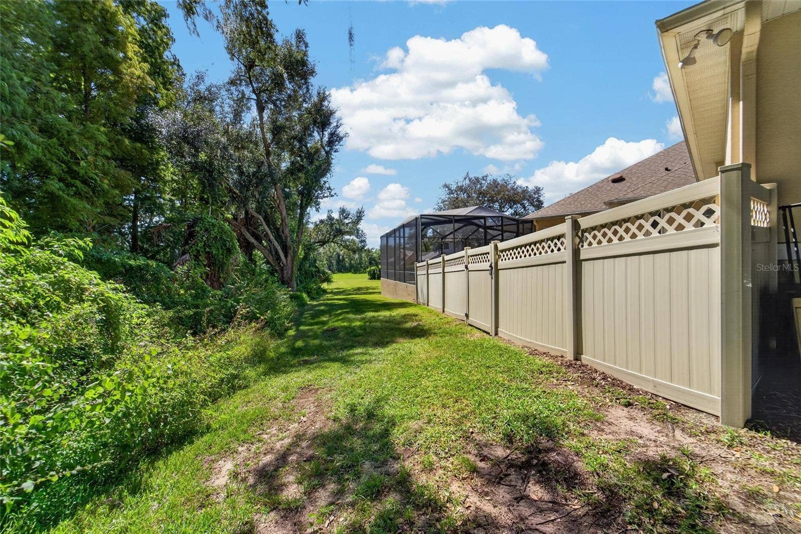 1009 EMERALD CREEK DRIVE, Valrico, FL 33596 1009 EMERALD CREEK DRIVE, Valrico, FL 33596