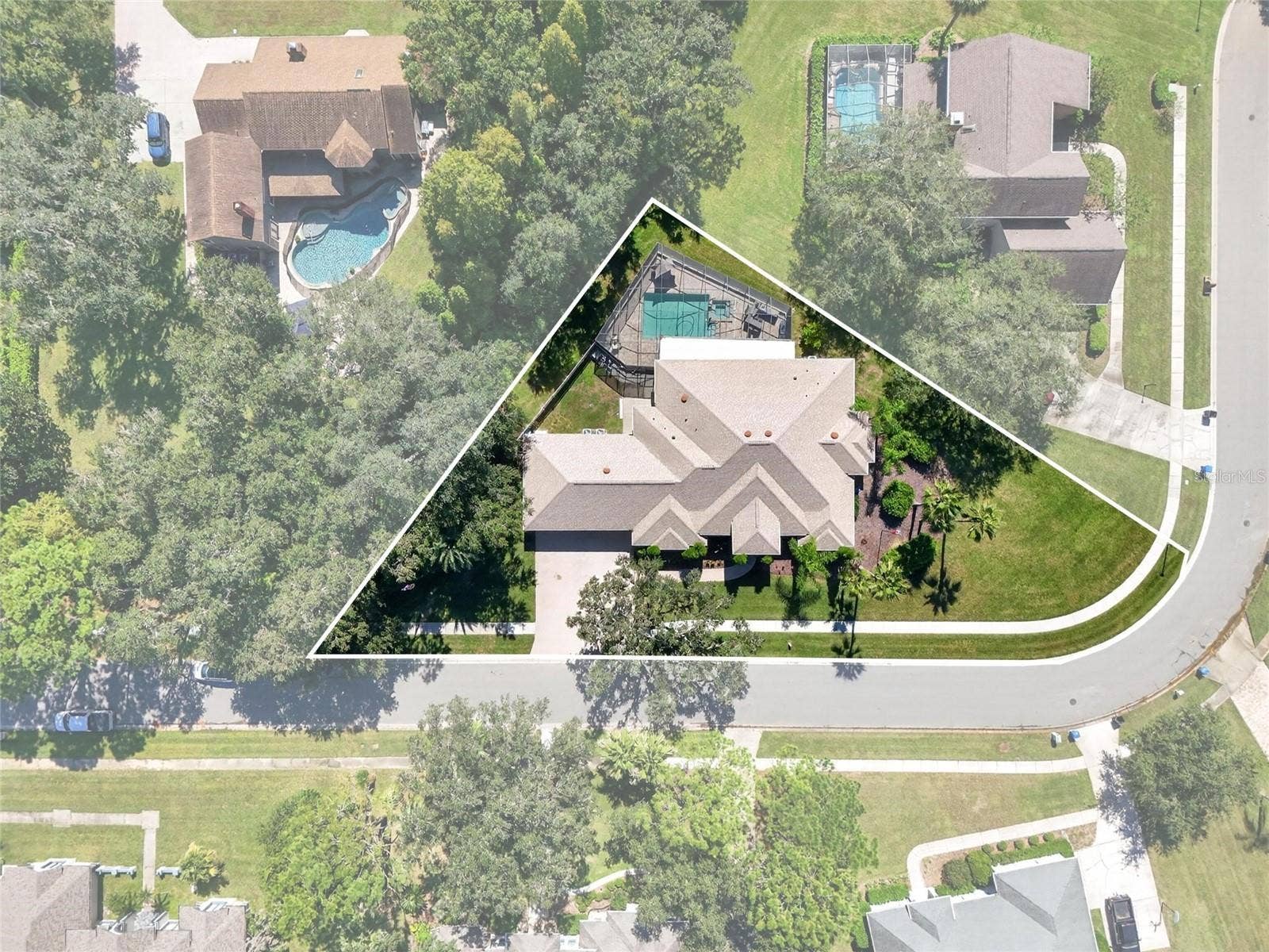 1009 EMERALD CREEK DRIVE, Valrico, FL 33596 1009 EMERALD CREEK DRIVE, Valrico, FL 33596