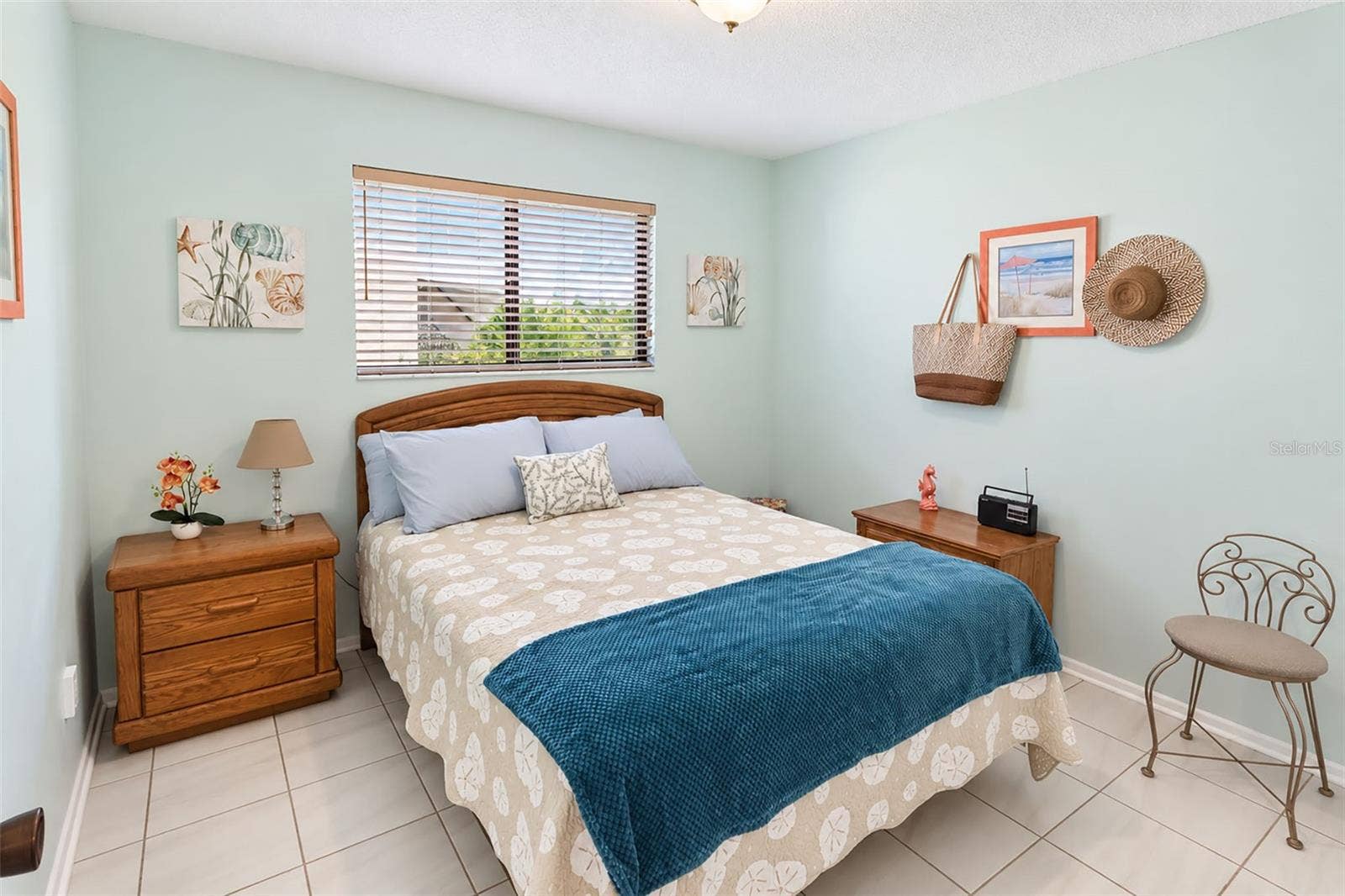 6016 LAKETREE LANE, #C, Temple Terrace, FL 33617 6016 LAKETREE LANE, #C, Temple Terrace, FL 33617