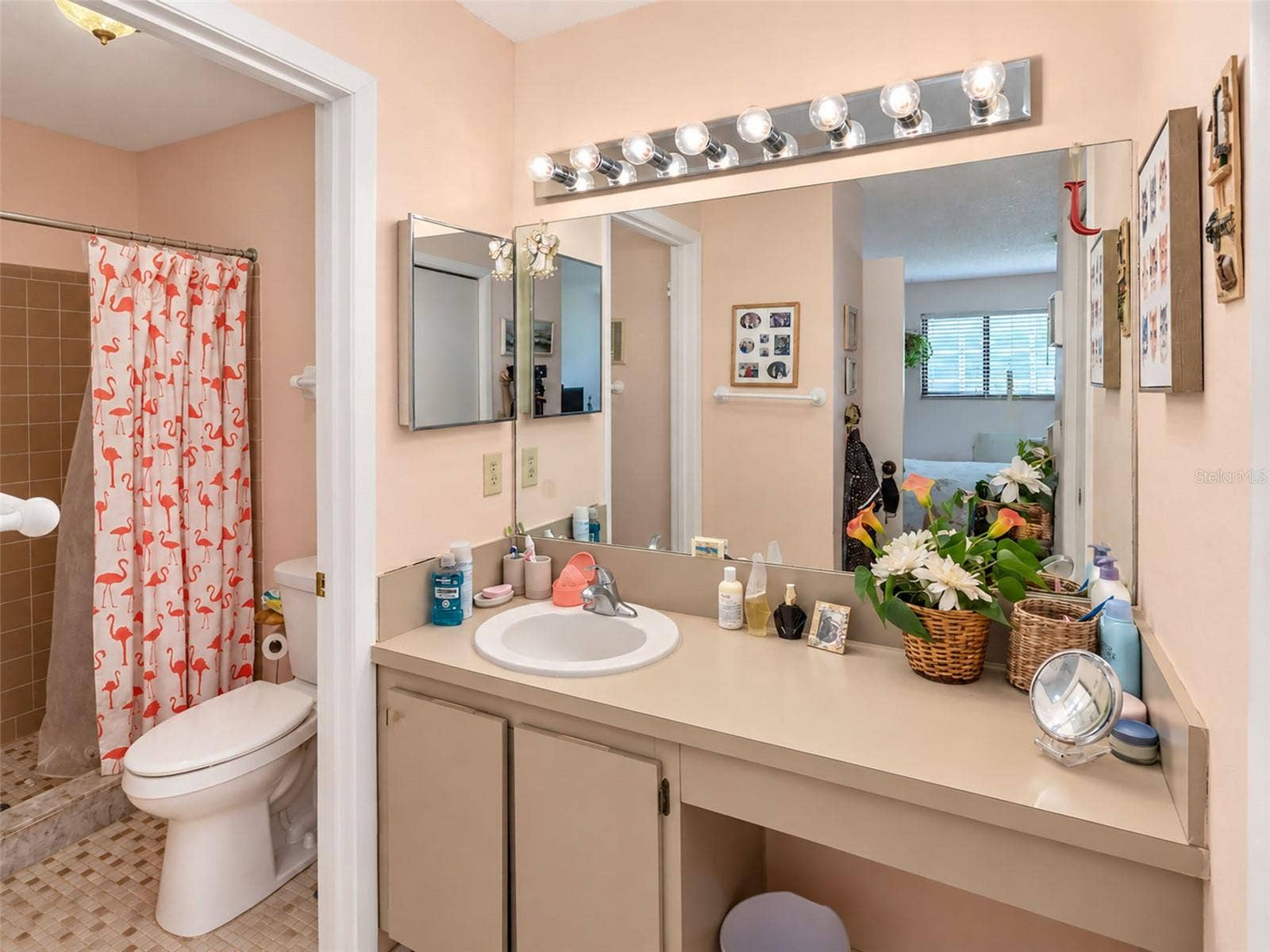 6016 LAKETREE LANE, #C, Temple Terrace, FL 33617 6016 LAKETREE LANE, #C, Temple Terrace, FL 33617