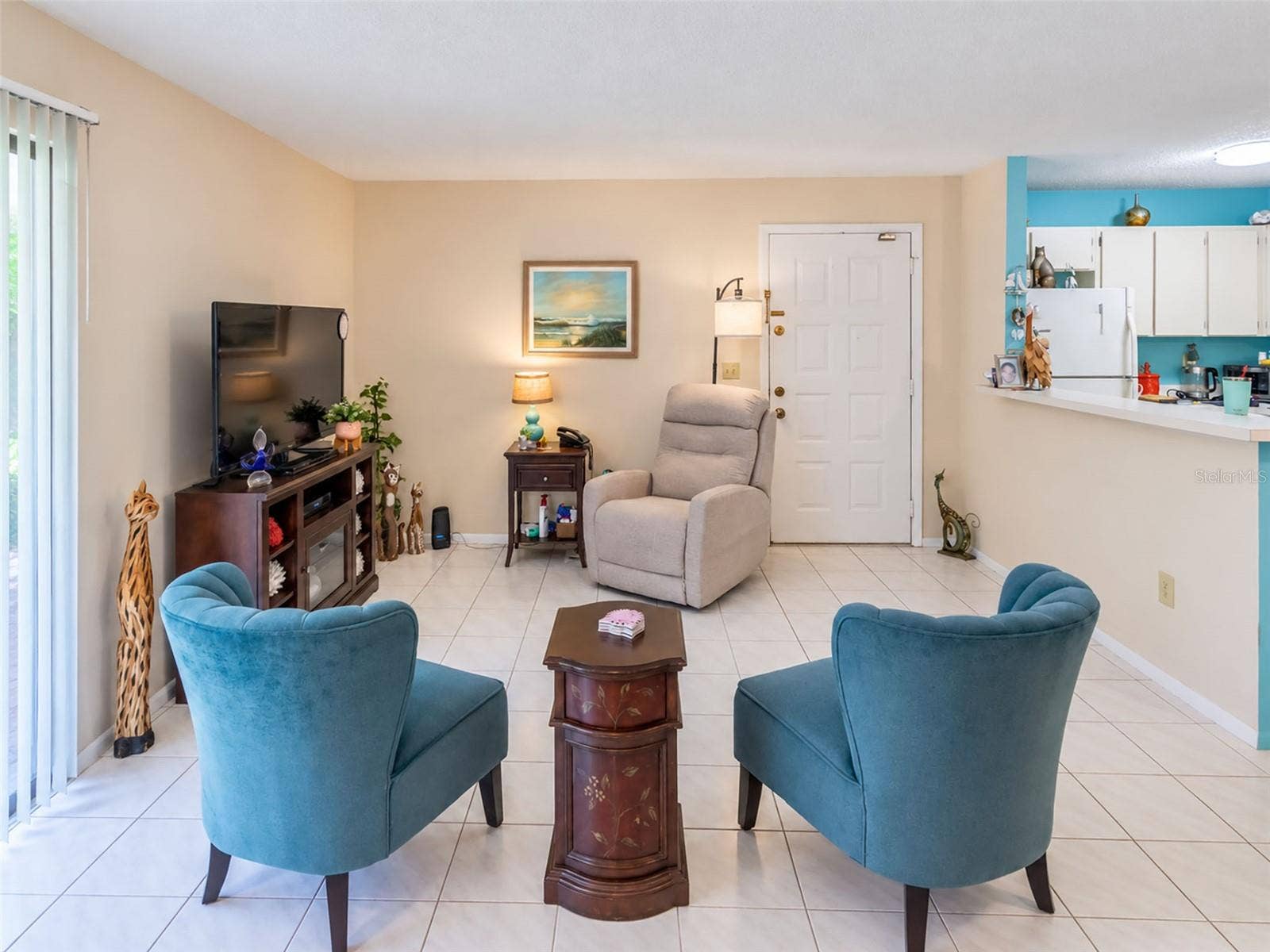 6016 LAKETREE LANE, #C, Temple Terrace, FL 33617 6016 LAKETREE LANE, #C, Temple Terrace, FL 33617