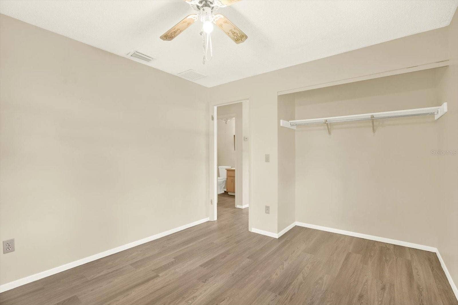 1602 E ANNONA AVENUE, Tampa, FL 33612 1602 E ANNONA AVENUE, Tampa, FL 33612