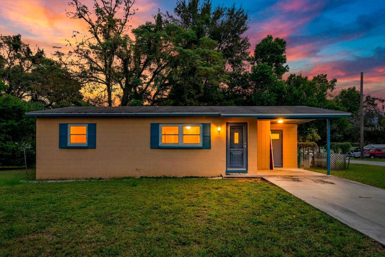 1602 E ANNONA AVENUE, Tampa, FL 33612 1602 E ANNONA AVENUE, Tampa, FL 33612