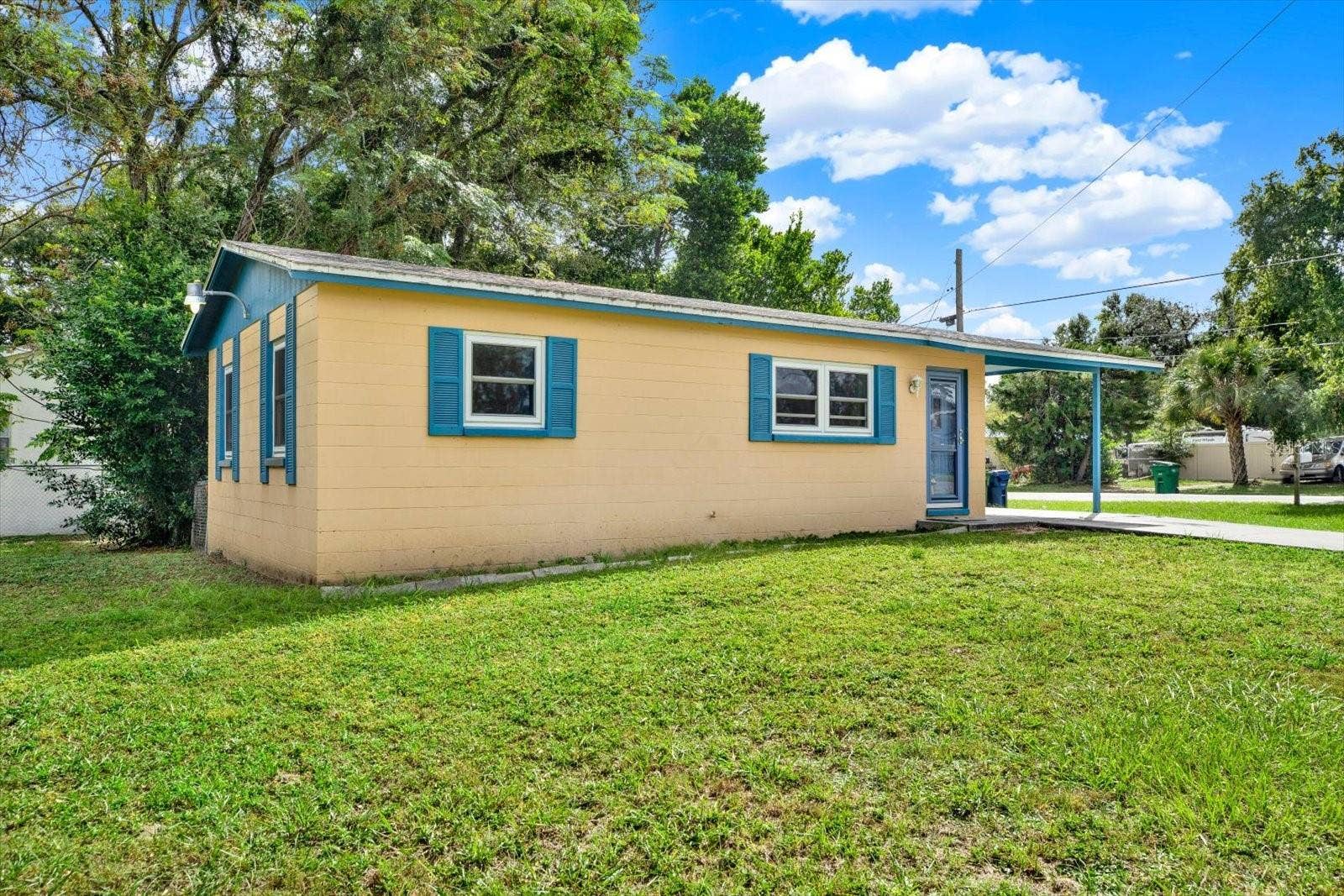 1602 E ANNONA AVENUE, Tampa, FL 33612 1602 E ANNONA AVENUE, Tampa, FL 33612