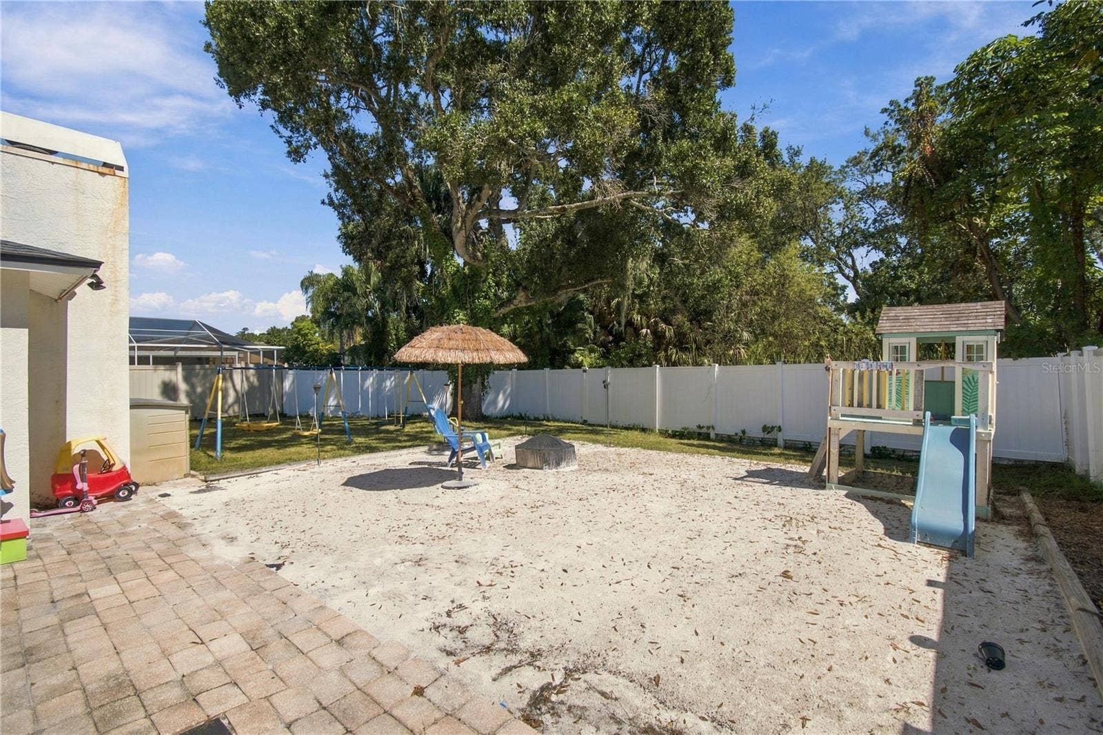 12805 98TH STREET, Largo, FL 33773 12805 98TH STREET, Largo, FL 33773