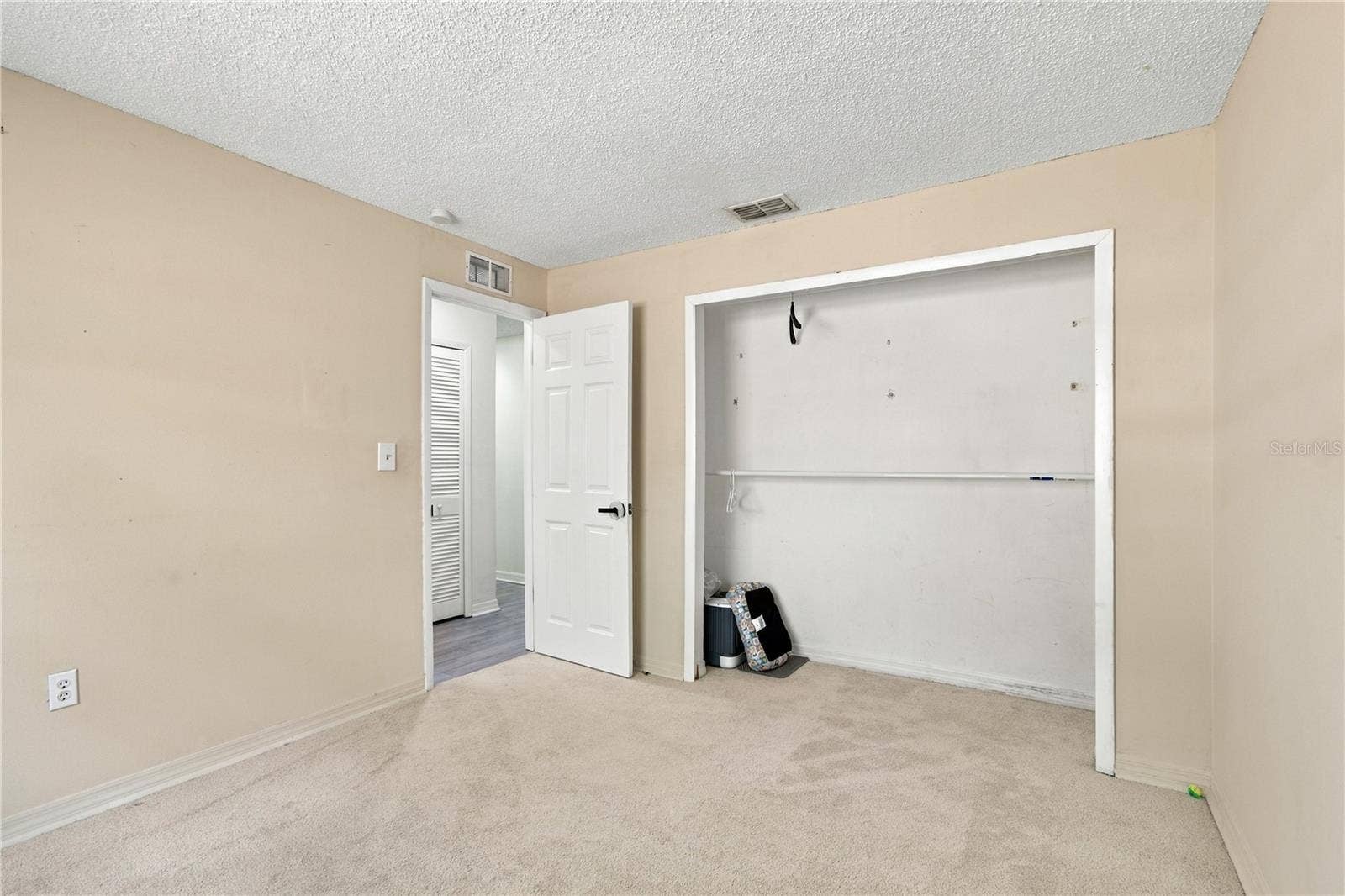 12805 98TH STREET, Largo, FL 33773 12805 98TH STREET, Largo, FL 33773