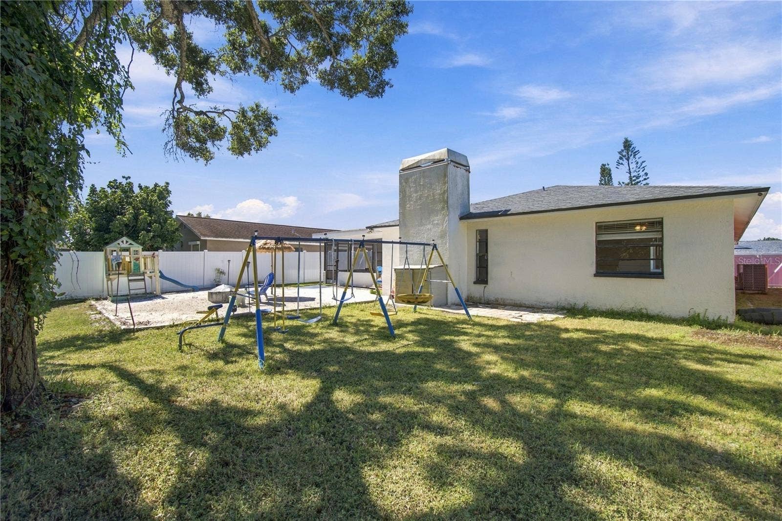 12805 98TH STREET, Largo, FL 33773 12805 98TH STREET, Largo, FL 33773