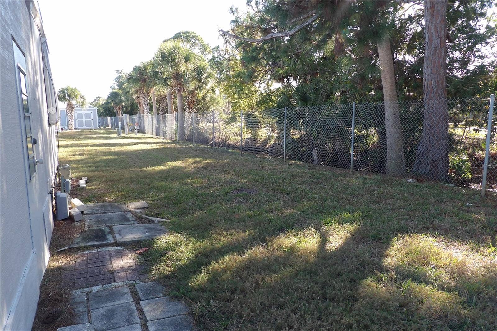 6608 ROOSEVELT DRIVE, Port Richey, FL 34668 Back yard