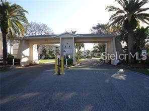 10036 63RD AVENUE N, #25, St Petersburg, FL 33708 GUARD GATE