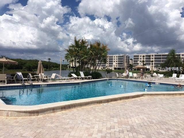 10036 63RD AVENUE N, #25, St Petersburg, FL 33708 POOL