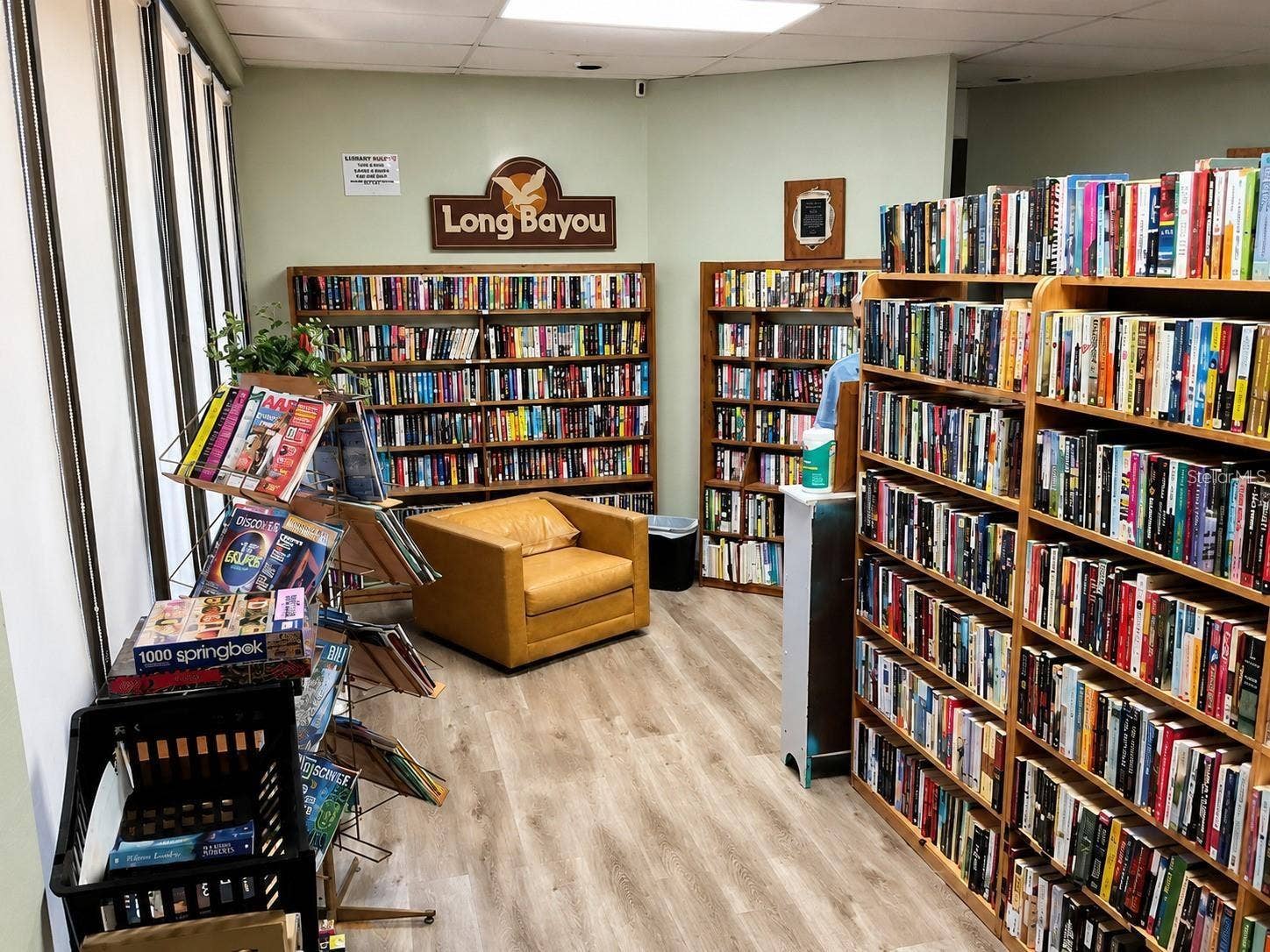 10036 63RD AVENUE N, #25, St Petersburg, FL 33708 LIBRARY