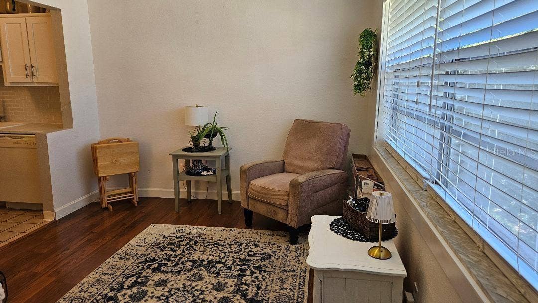 10036 63RD AVENUE N, #25, St Petersburg, FL 33708 FLORIDA ROOM