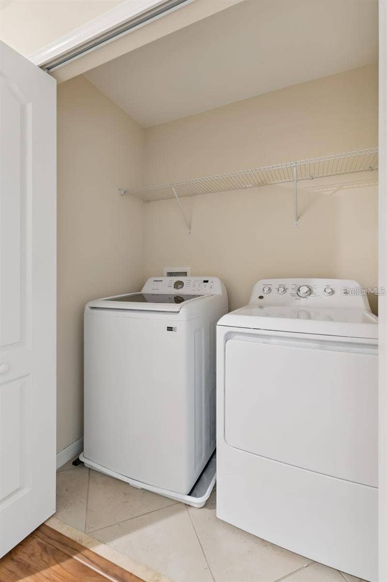 6404 TORRINGTON CIRCLE, Lakeland, FL 33811 6404 TORRINGTON CIRCLE, Lakeland, FL 33811
