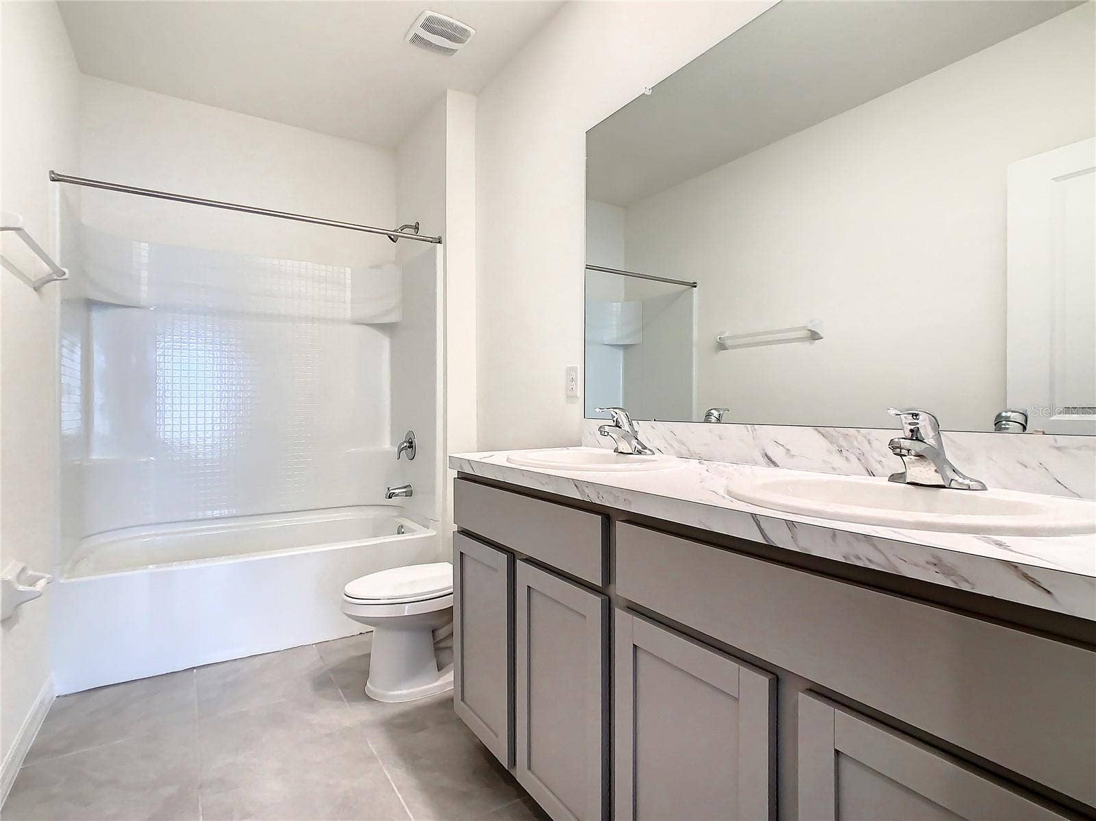 16506 MOSAIC OAR DRIVE, Wimauma, FL 33598