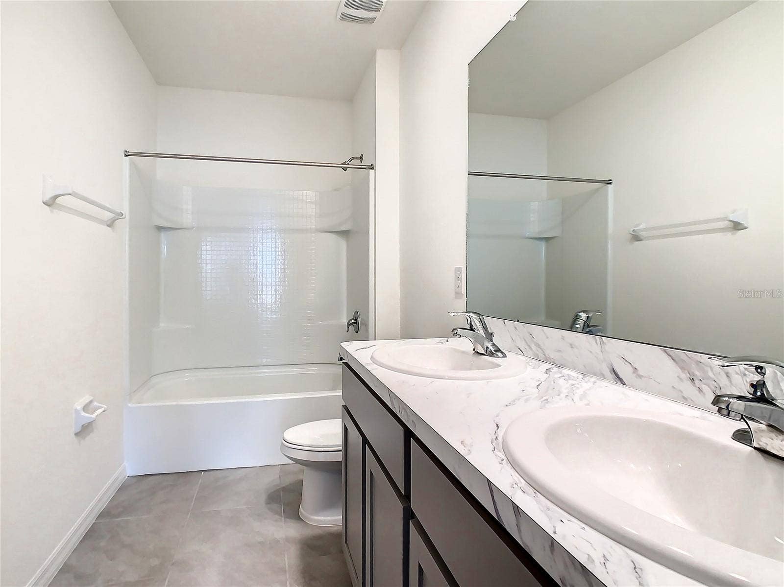 16506 MOSAIC OAR DRIVE, Wimauma, FL 33598