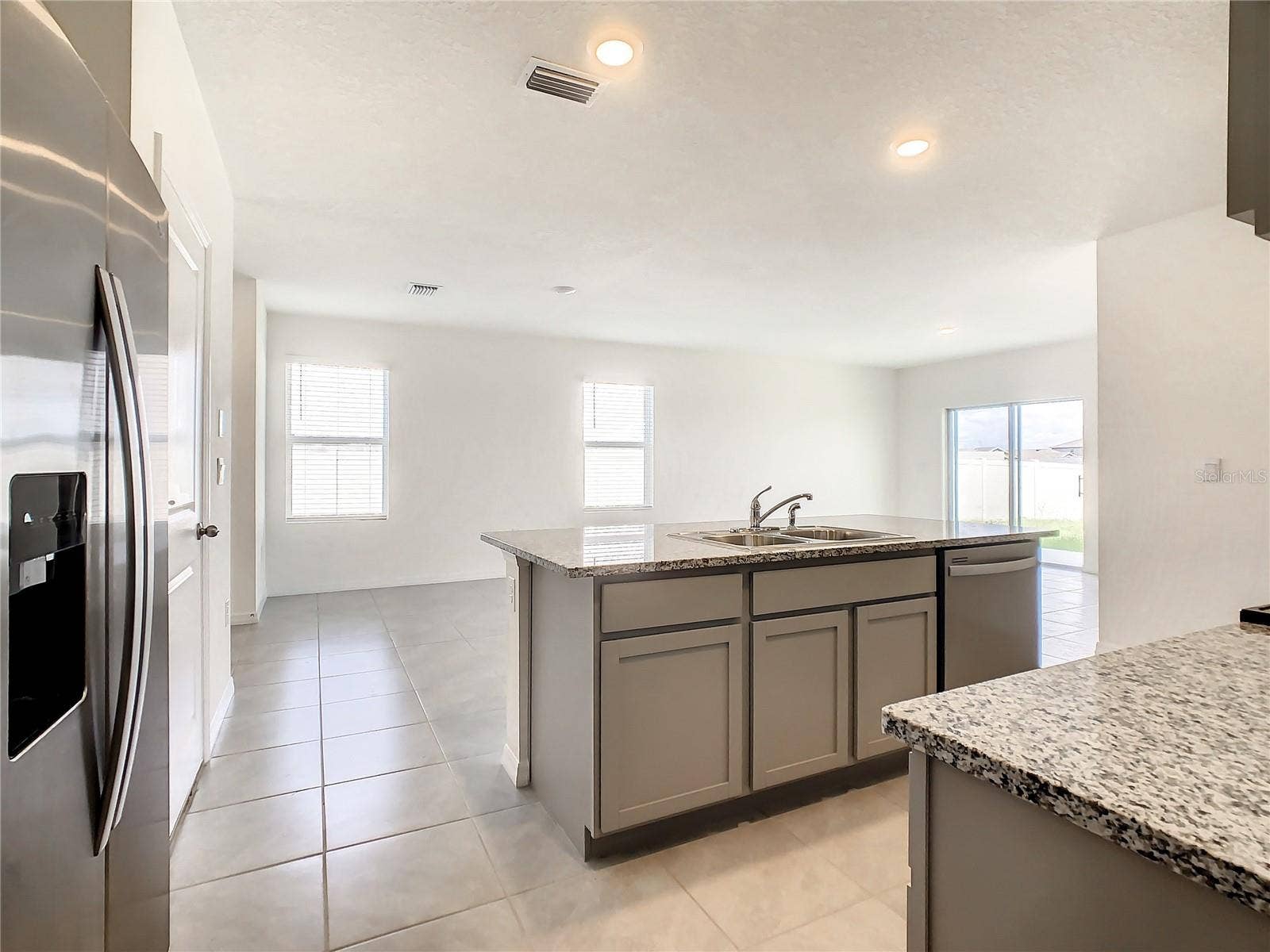 16506 MOSAIC OAR DRIVE, Wimauma, FL 33598