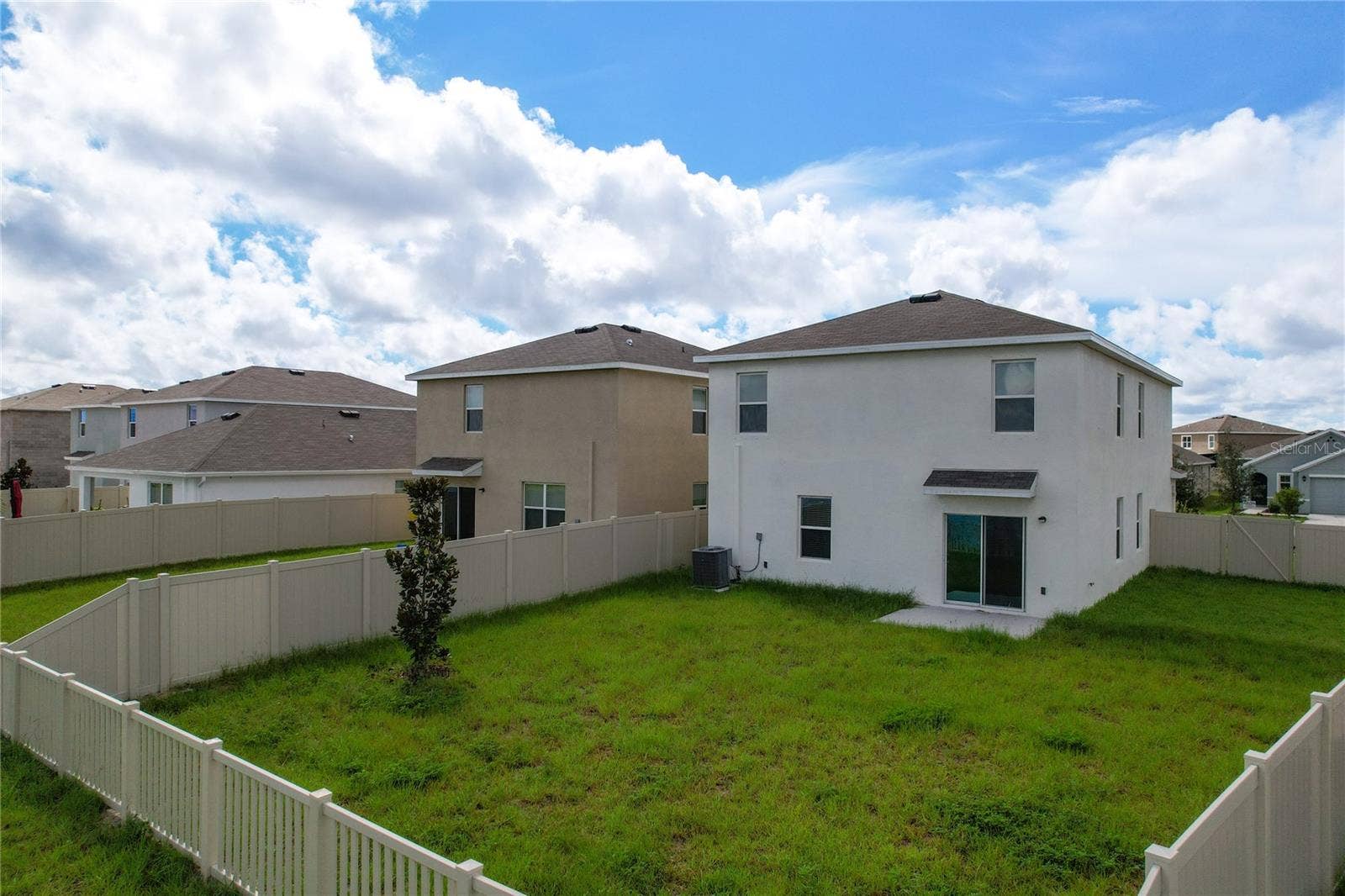 16506 MOSAIC OAR DRIVE, Wimauma, FL 33598