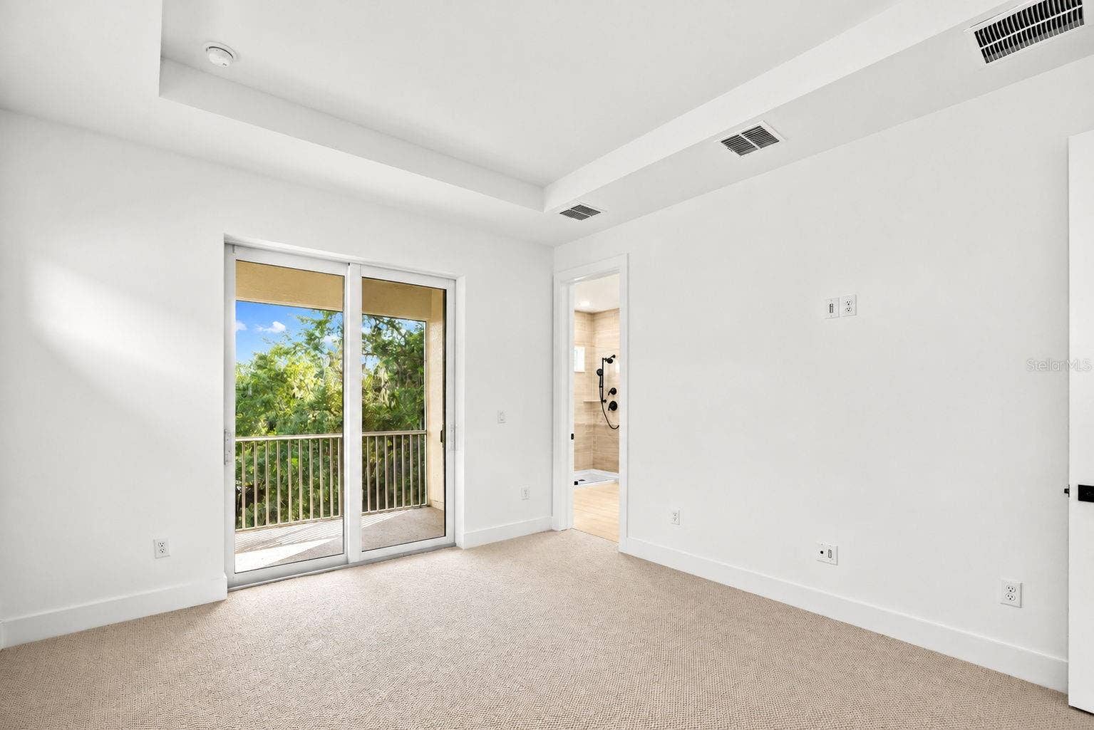 1585 SANDHILL COURT, Palm Harbor, FL 34684 1585 SANDHILL COURT, Palm Harbor, FL 34684