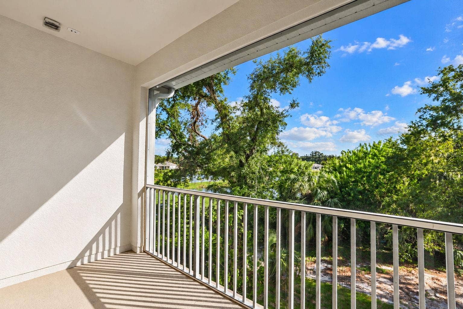 1585 SANDHILL COURT, Palm Harbor, FL 34684 1585 SANDHILL COURT, Palm Harbor, FL 34684