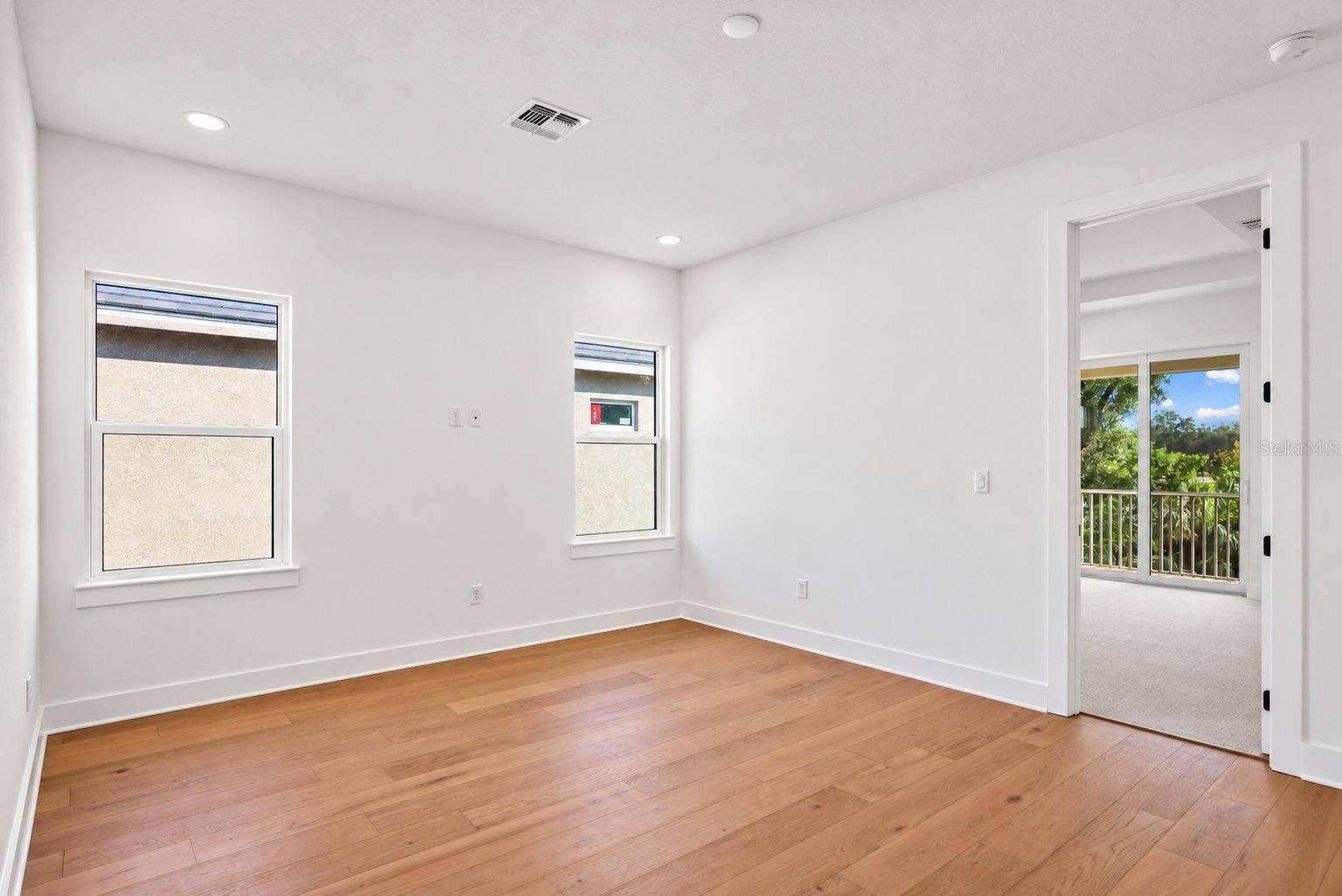 1585 SANDHILL COURT, Palm Harbor, FL 34684 1585 SANDHILL COURT, Palm Harbor, FL 34684