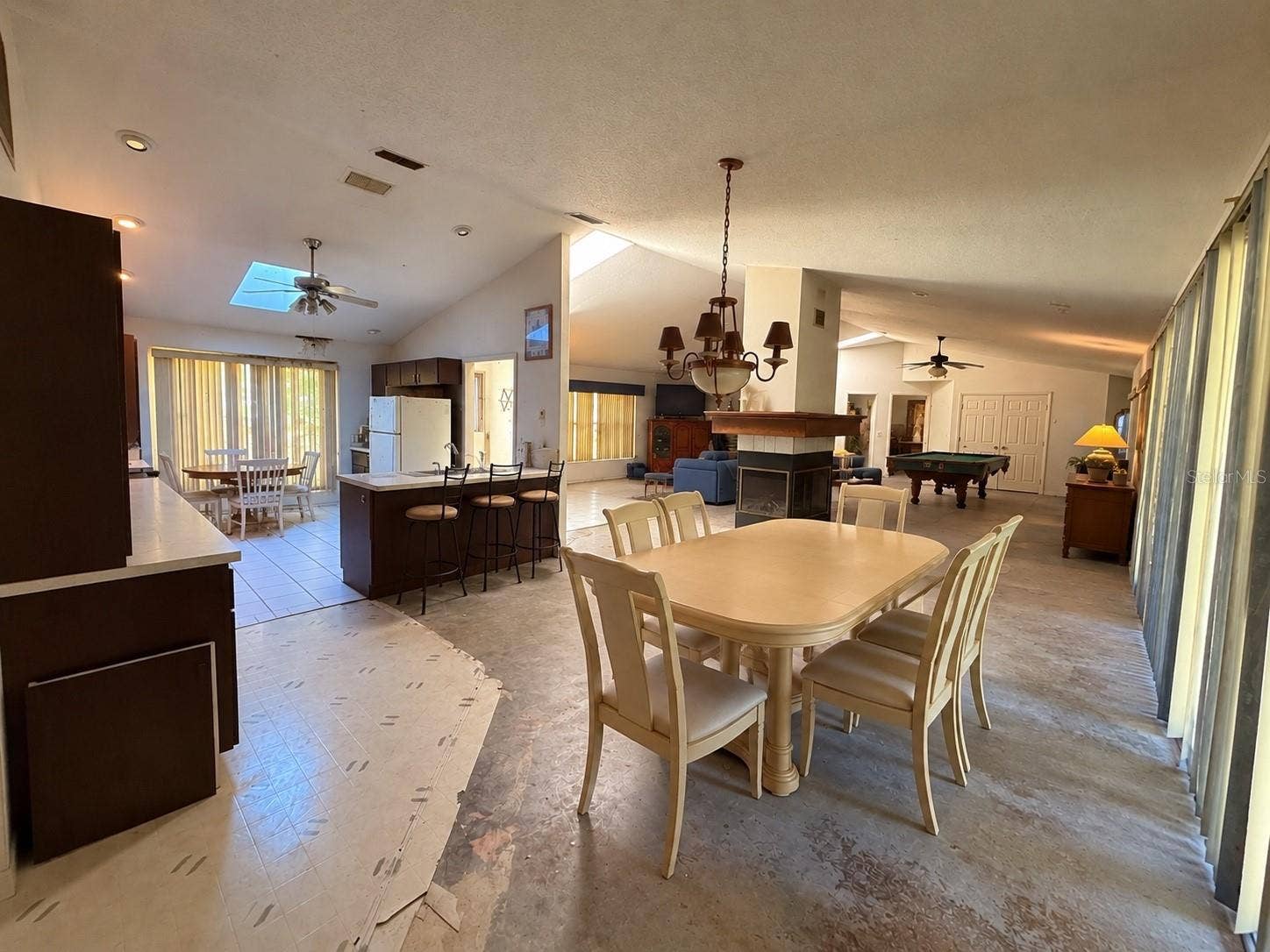 16100 SE 170TH AVENUE, Weirsdale, FL 32195 16100 SE 170TH AVENUE, Weirsdale, FL 32195
