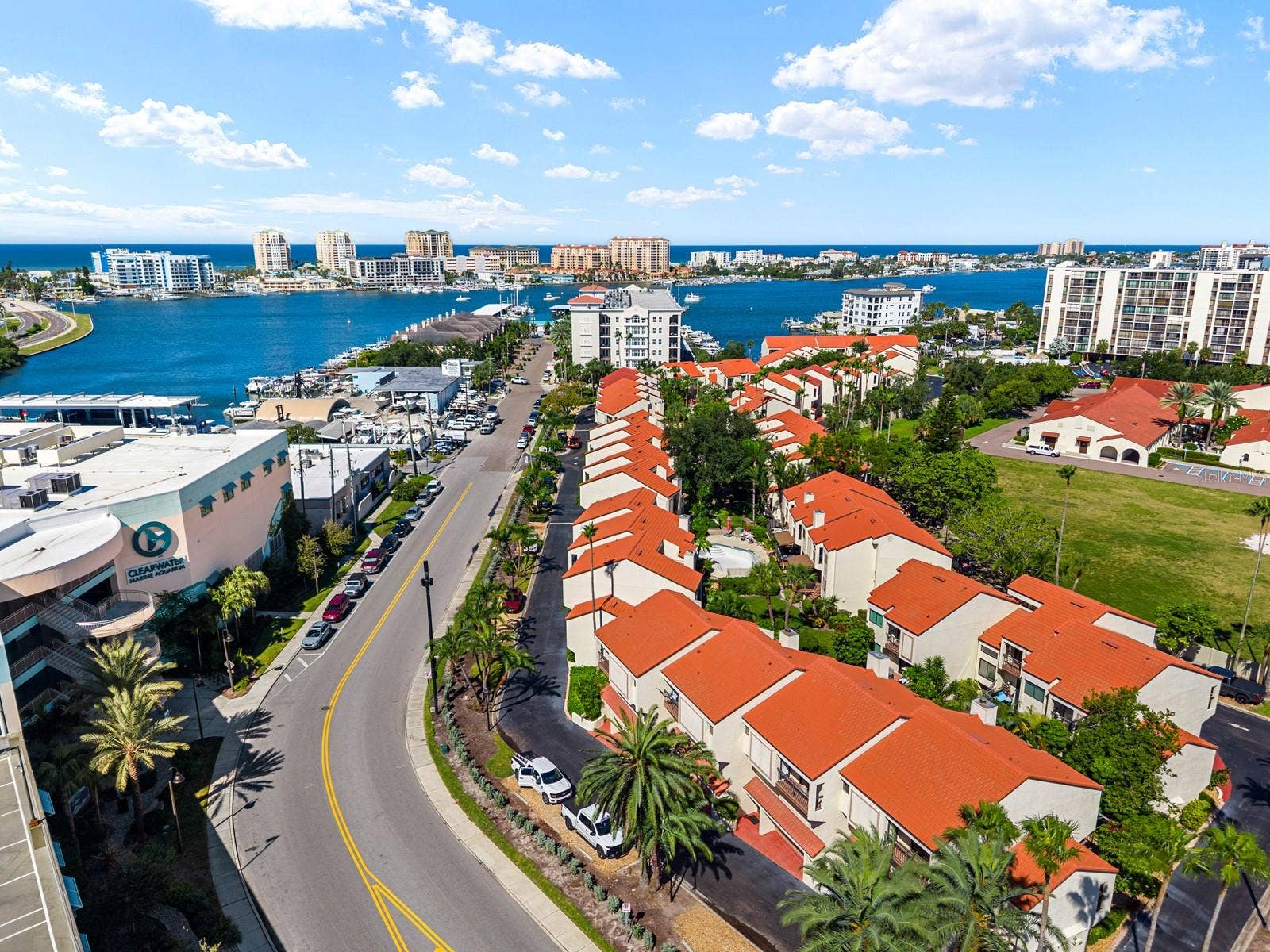 240 WINDWARD PASSAGE, #1001, Clearwater, FL 33767