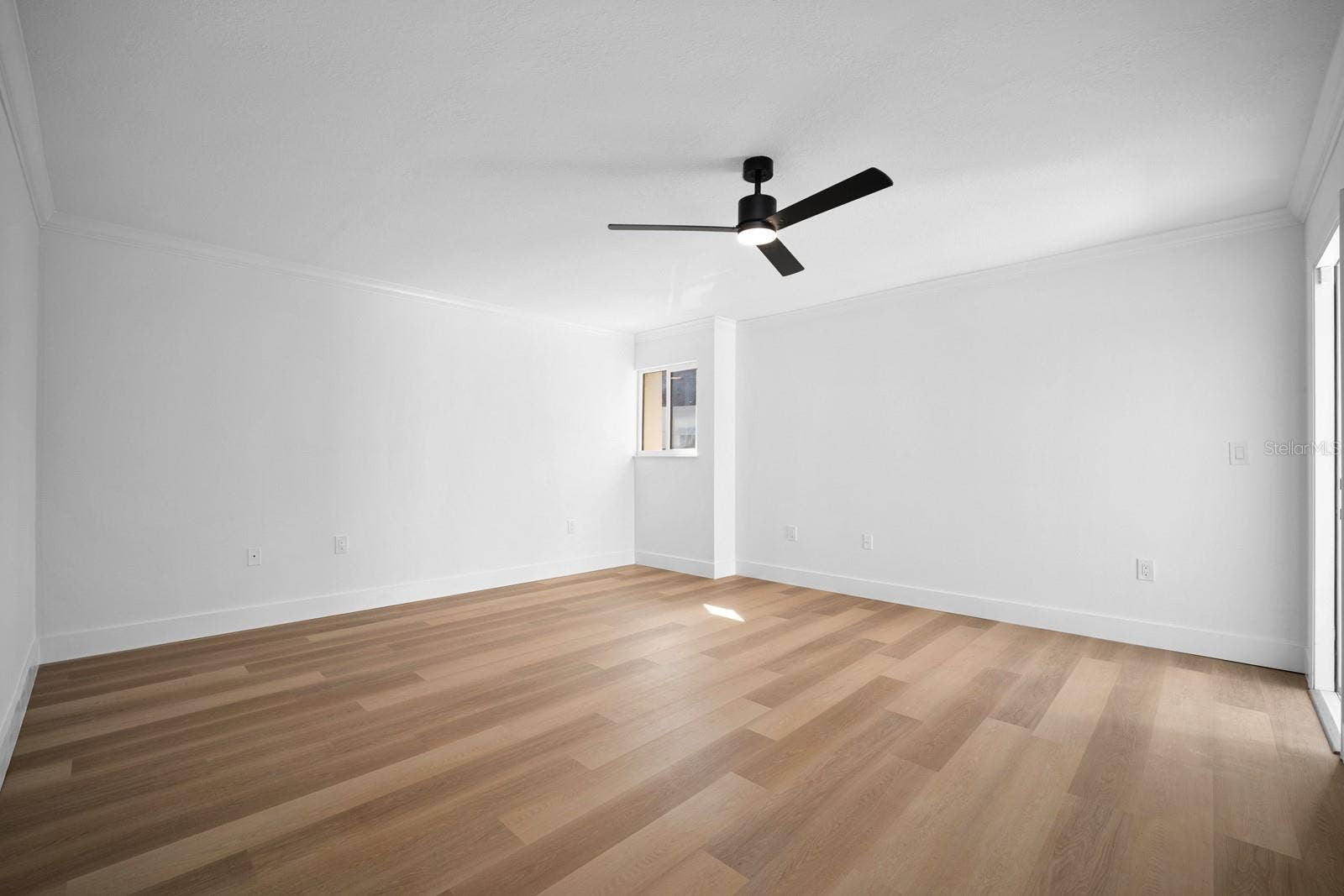 240 WINDWARD PASSAGE, #1001, Clearwater, FL 33767