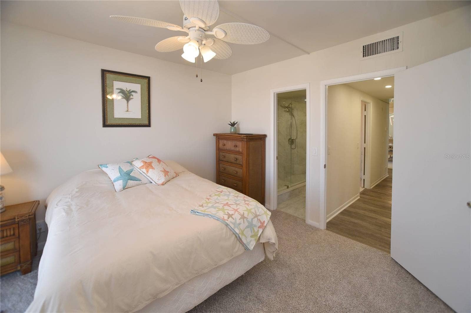 3820 GULF BOULEVARD, #306, St Pete Beach, FL 33706 3820 GULF BOULEVARD, #306, St Pete Beach, FL 33706