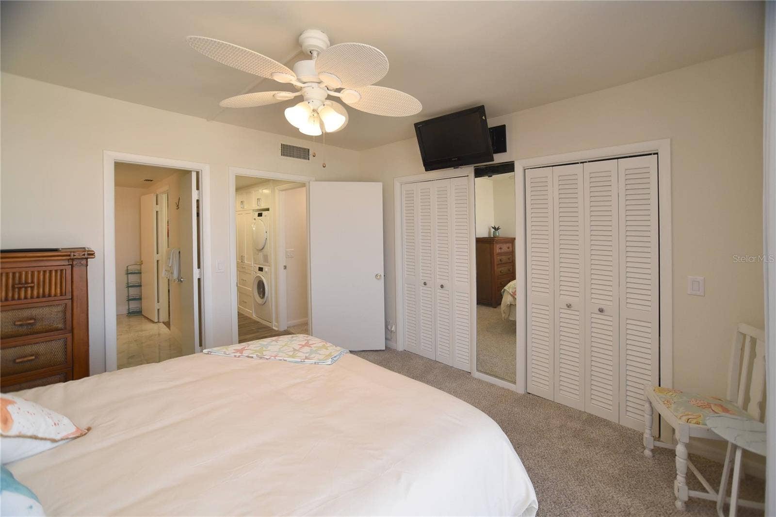3820 GULF BOULEVARD, #306, St Pete Beach, FL 33706 3820 GULF BOULEVARD, #306, St Pete Beach, FL 33706