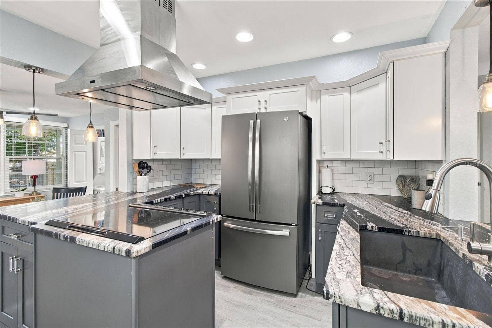 3926 26TH STREET N, St Petersburg, FL 33714 3926 26TH STREET N, St Petersburg, FL 33714