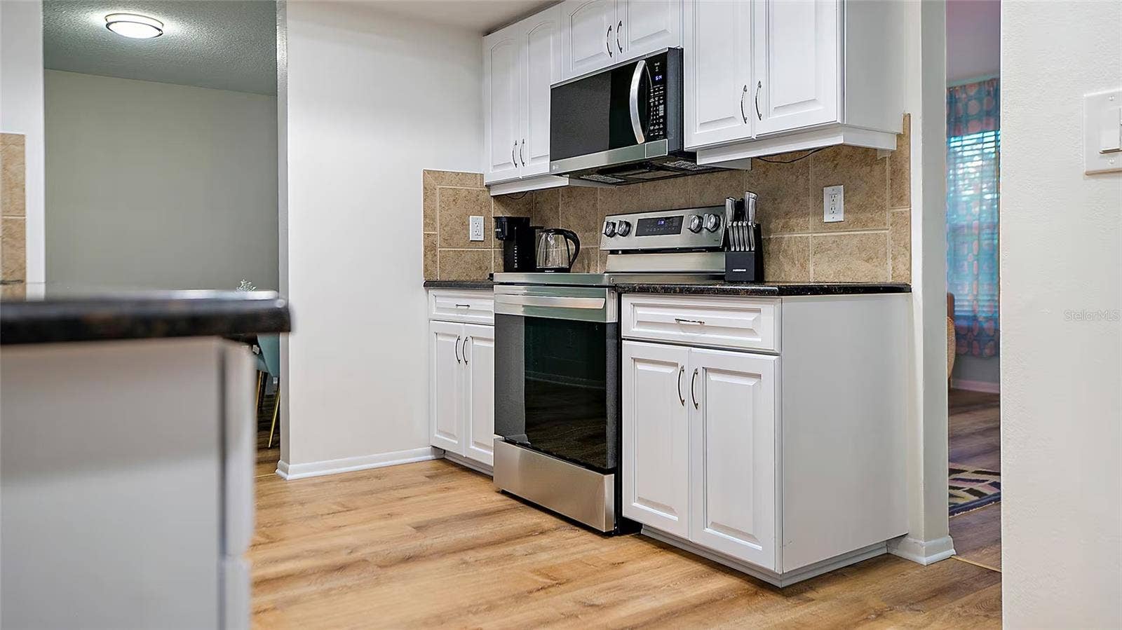 8686 124TH WAY, Seminole, FL 33772