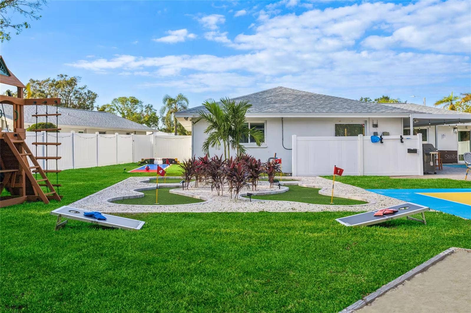 10211 135TH STREET, Largo, FL 33774 10211 135TH STREET, Largo, FL 33774